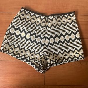 Patterned shorts